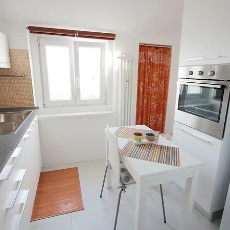 Puesta Del Sol Apartment Trieste