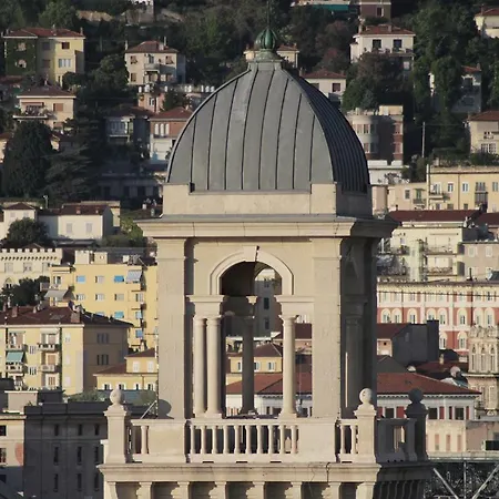 Puesta Del Sol Apartment Trieste